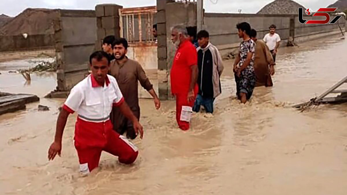 فیلم لحظه نجات سیل‌زدگان سیستان و بلوچستان