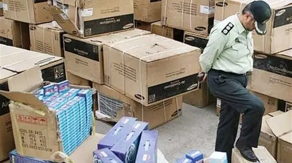  کشف محموله ۱۰۰ میلیاردی کالای قاچاق در خرم آباد