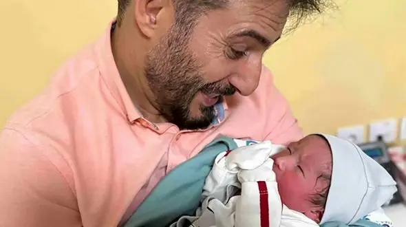 تبریک ویژه به سید جواد هاشمی/ سوپرایز برای هنرمندانی که صاحب نوه شوند!