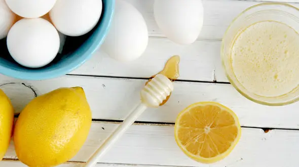 با ماسک لیمو از شر جوش های مزاحم خلاص شوید