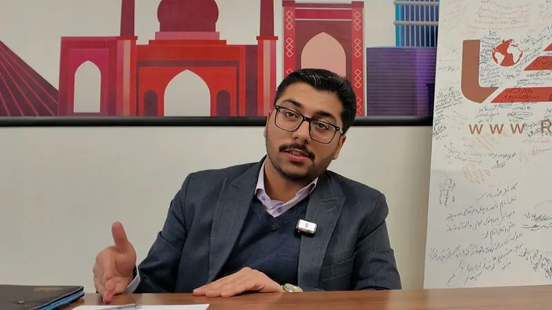 حجت بین آبادی