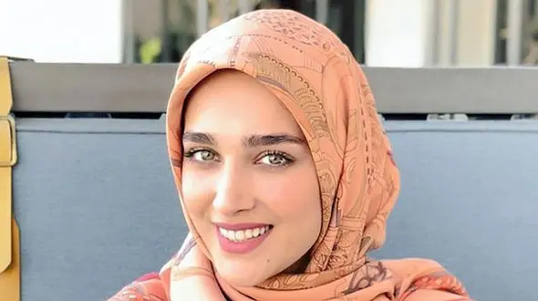 جذاب ترین عروس و داماد ایرانی در ماه عسل اروپا ! + عکس لو رفته  آناشید حسینی !