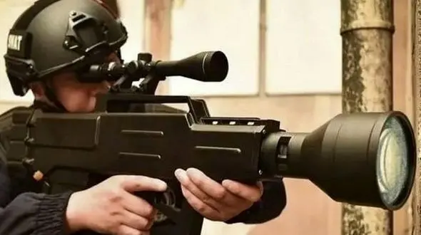 جزغاله شدن انسان ها با این اسلحه لیزری