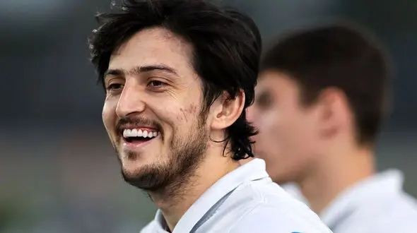 واکنش آزمون به یک شوخی: شاید من چاقم ولی خیلی سریع هستم!