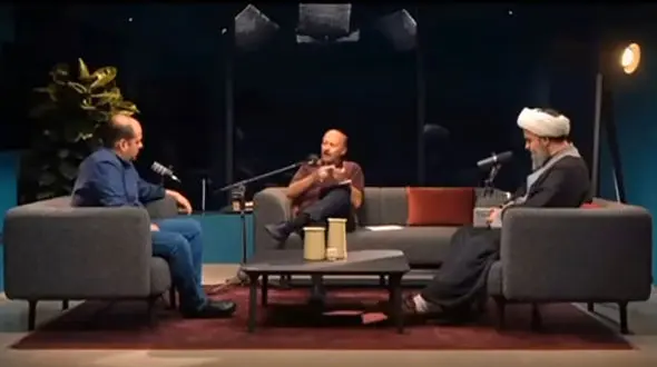 اعلام جرم دادستان آبادان برای فیلسوف بیژن عبدالملکی بخاطر «آبادان فاحشه‌خانه سربازان آمریکایی بود!»