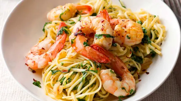 اسپاگتی با میگو  +فیلم