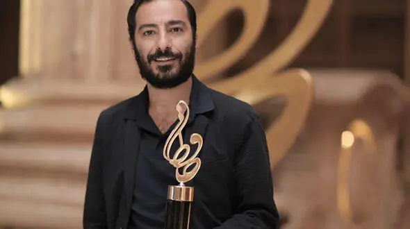 نوید محمد‌زاده برنده بیشترین جایزه بازیگری سینمای ایران در دهه نود 