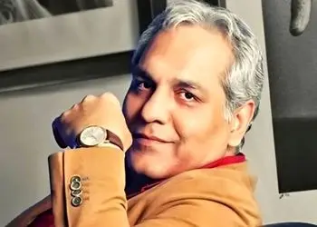 فیلم آواز باشکوه /  صدای بی نظیر مهران مدیری که شب مهتاب میخونه ایشون تک تک سلولاشون هنره