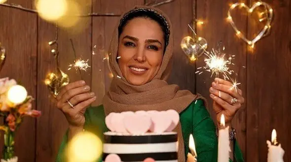 خوش‌سلیقه مثل سوگل طهماسبی؛ مروری بر کیک‌‌ مراسماتخانم بازیگر؛ از کیک با تم پاییزی تولد همسرش تا کیک مینیمال سالگرد ازدواجشان + عکس