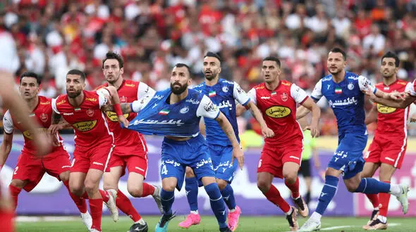 نمودار سود و زیان تیم ها از اشتباهات داوری/ چند پنالتی استقلال و پرسپولیس سوخته؟ + فیلم