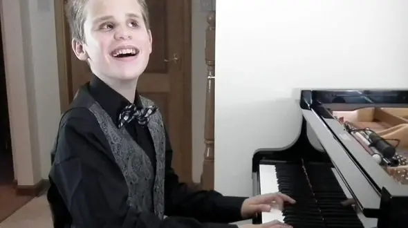 نکات مهم آموزش پیانو به افراد نابینا