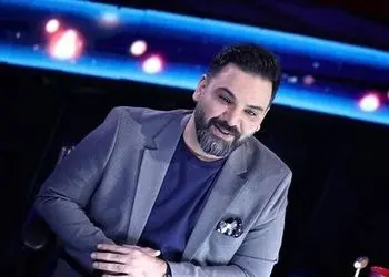 فیلم/ سکانسی متفاوت و تاریخی از عصر جدید/  شرکت کننده ای که بخاطر حضور در عصر جدید از کارش اخراج شده بود!