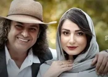 استایل زمیتانی و مونوکروم سمیرا حسن پور کنار دریا با تیشرت کارتونی