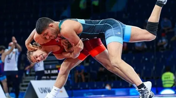 محرومیت عرفان الهی از حضور در میادین کشتی 