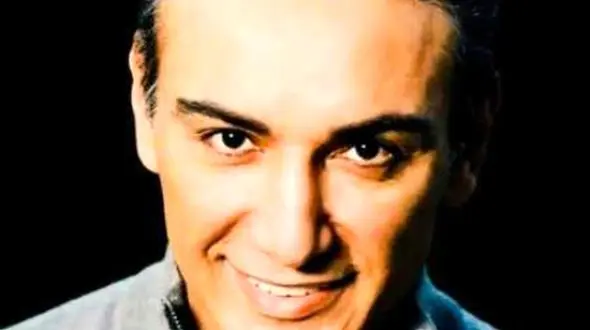 دانلود آهنگباشکوه شادمهر عقیلی / بیرحمه اون نگاهت / جز اعتراف به عشقت، هرچی بگم دروغه