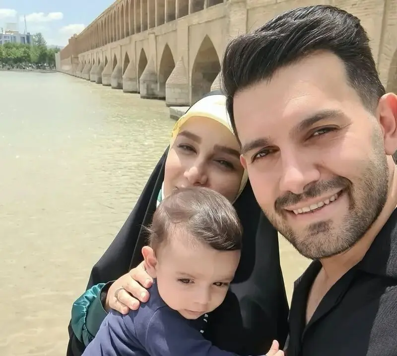 مژده خنجری