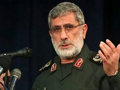 عکس؛ سفر در زمان؛ «سردار قاآنی» در یک مراسم خصوصی دوستانه؛ اوایل دهه 70
