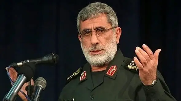 عکس سفر در زمان / «سردار قالیباف و سردار قاآنی در اوج جوانی » در کنار همرزمان در جبهه /  دهه 60