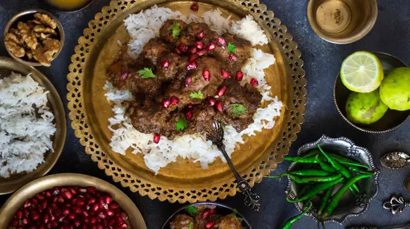دستور پخت خوشمزه ترین خورش محلی گیلان