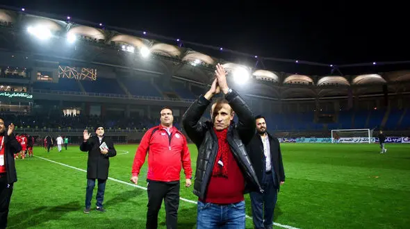 دعوای پرسپولیسی‌ها در فضای مجازی بالا گرفت/ مخالفان و موافقان گلمحمدی به جان هم افتادند