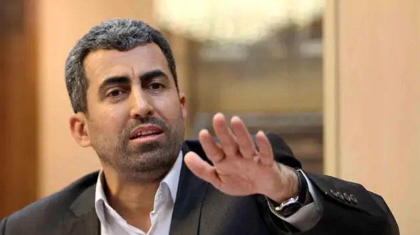 ارز 4200 تومان غیر قانونی است/چگونگی خروج 30 هزار میلیارد دلار از کشور