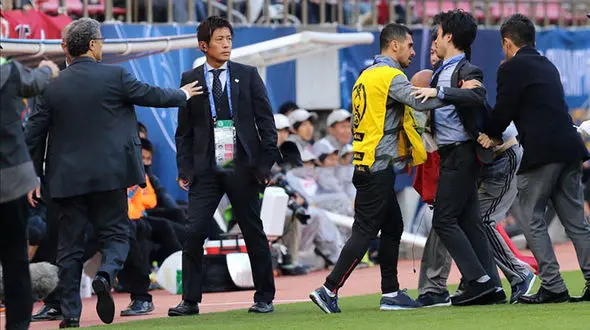 نیمکت نشینان پرسپولیس با جیمی جامپ ایرانی چه کردند؟ +عکس 