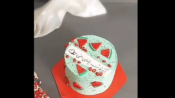 جدیدترین کیک یلدایی + فیلم