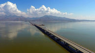 وضعیت دریاچه ارومیه رو به بهبود است! /  کارشناس زمین شناسی توضیح داد + فیلم