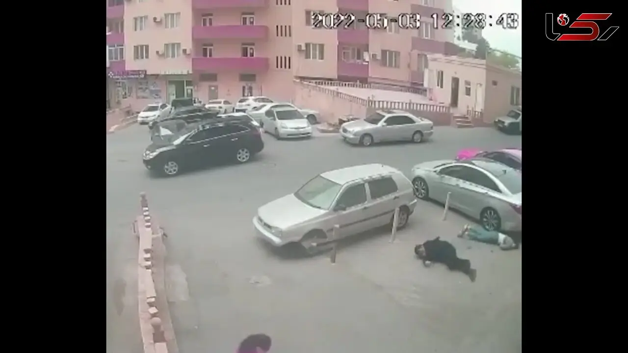 لحظه دلخراش و هولناک خودکشی دختر 17 ساله + فیلم (+ 14)