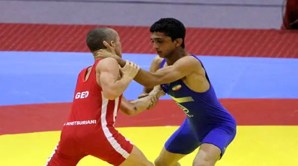 کشتی گیر مازندران سرطان را ضربه فنی کرد 