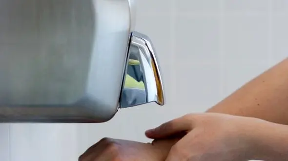 ۲۷  آلودگی پنهان در دست خشک کن های برقی!