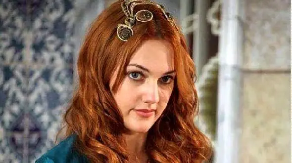 عکس های عجیب خرم سلطان و دخترش کولاک کرد! / خجالت نکشید؟!