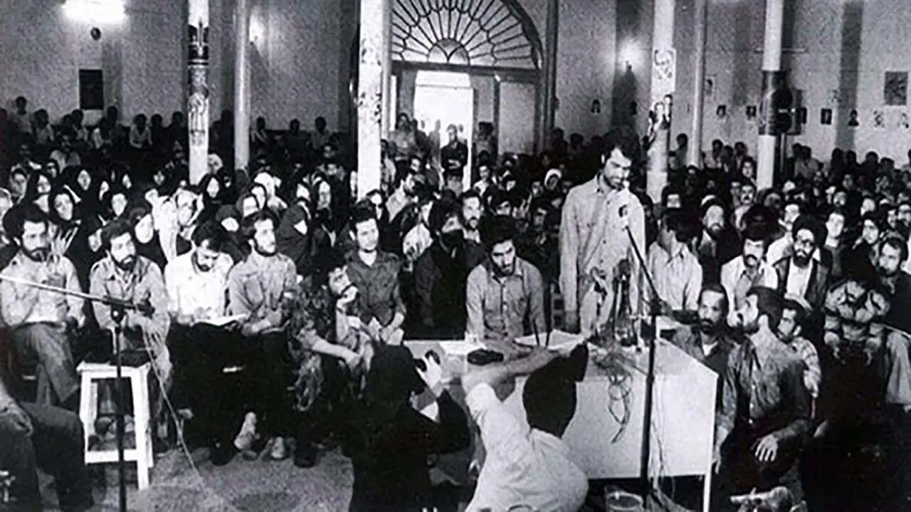 ماجرای کشتن ۹ نفر مبارز در تپه‌های اوین/ شکنجه‌گر بهایی مسؤول ضرب‌وشتم زنان مبارز بود