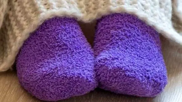 فرمول‌های طبیعی برای خداحافظی با سردی پا‌ها