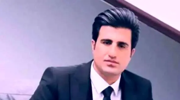 فیلم آواز فوق العاده  محسن لرستانی / در همچین مکانی آهنگ بچه ننه رو خوند