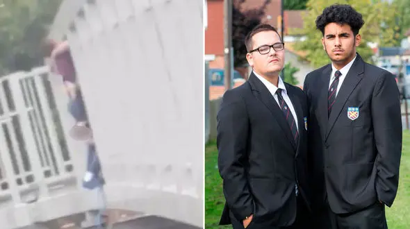 این 2 پسر 15 ساله مرد خودکش را نجات دادند +تصاویر