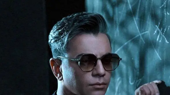 دانلودریمیکس باشکوه  از معین و محسن ابراهیم زاده و هایده  /  آهنگ دوستام