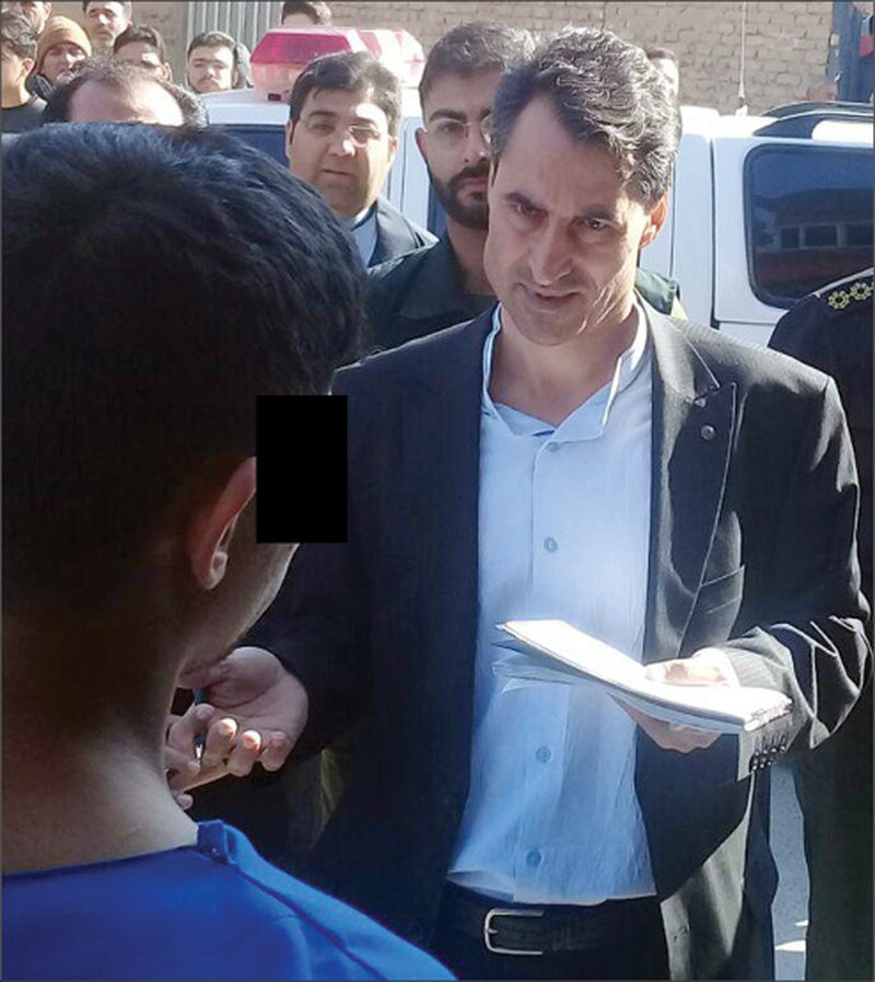 احسان با سلاح وینچستر سجاد تک چرخ زن به قتل رساند