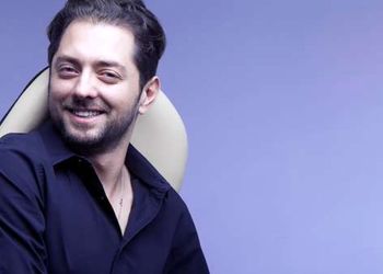 تولد ۴۶ سالگی بهرام رادان ستاره سینما  /  وایرال شدن تصاویر آقای سوپراستار با خانواده جذابش