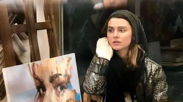 تغییر چهره لاله مرزبان با عمل‌های زیبایی / از نقش معصوم در ستایش ۳ تا چهره متفاوتش در سریال آبان