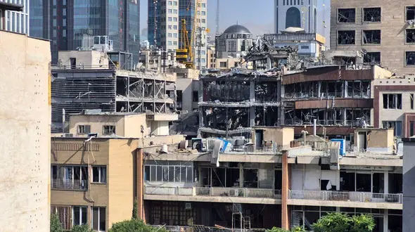 ۳۹ خانوار آسیب‌دیده از حملات اسرائیل به تهران در هتل‌های شهرداری اسکان یافتند/تعمیرات اضطراری در ۲۲ منطقه در جریان است