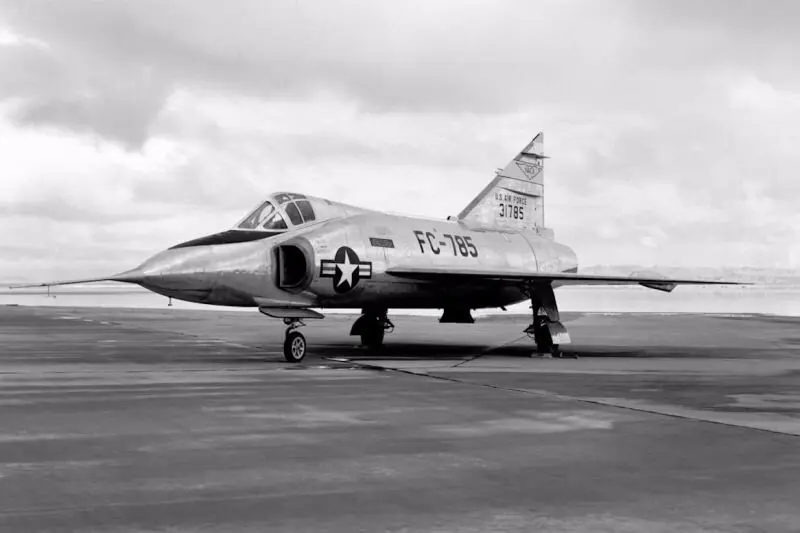 جنگنده Convair F-102 دلتا دگر