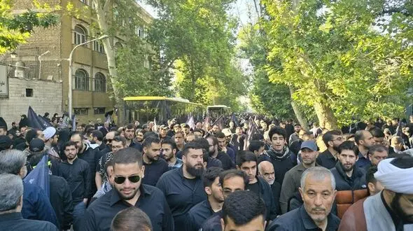 تاکید رئیس هلال‌احمر بر ارتقای خدمات امدادی در مسیر تشییع پیکر شهدای خدمت

