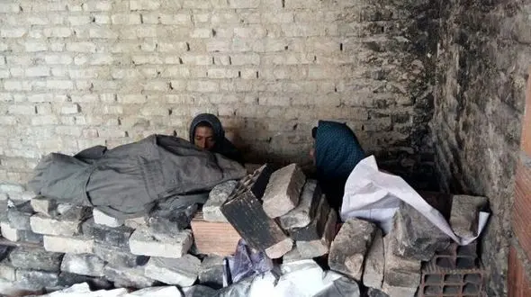 افزایش کارتن خوابی زنان سرپرست خانوار با گرانی اجاره ها  / زنان موفق دیروز کارتن خواب های امروز !