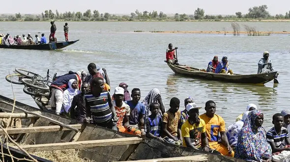 مرگ تلخ ۳۷ نفر در پی غرق شدن کشتی در نیجریه