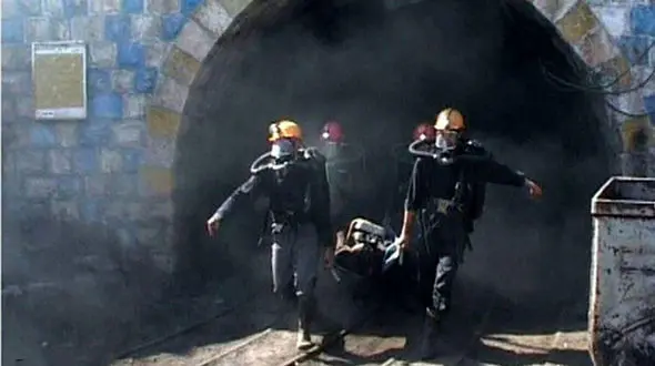 خاموشی دردناک 50 معدنچی طبس در محاصره هیولای گاز متان !