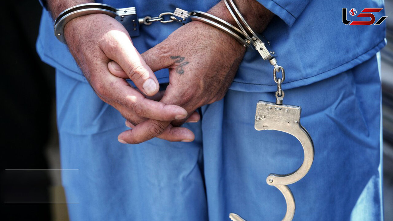 دستبند پلیس خرمشهر بر دستان سارق سیم برق