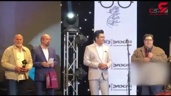 فرهاد اصلانی: برایم افتخاره که جایزه را از دست جمشید آریای بزرگ می گیرم+فیلم