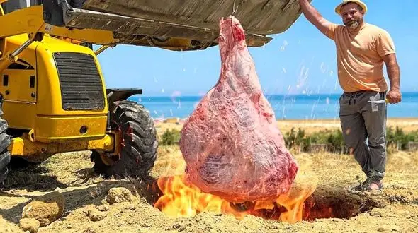 یک تجربه خوشمزه در باکو؛ ران گاو تنوری با روش سنتی 10 ساعته + فیلم