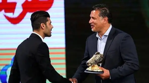 عکس/ طارمی جواب بی احترامی به علی دایی را داد/ حمایت تمام قد ستاره پورتو از شهریار